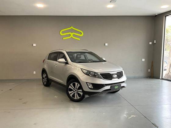 KIA SPORTAGE 2.0 LX 4X2 16V FLEX 4P AUTOMÁTICO KIA SPORTAGE 2.0 LX 4X2 16V FLEX 4P AUTOMÁTICO